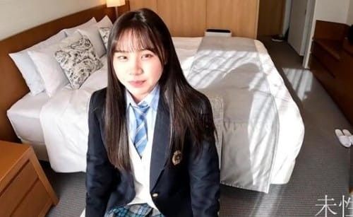 【完全露脸】喜欢粗毛的人必看！！是那位美女的续集、、和伊拉玛第一次体验3P！中出幹到爆！