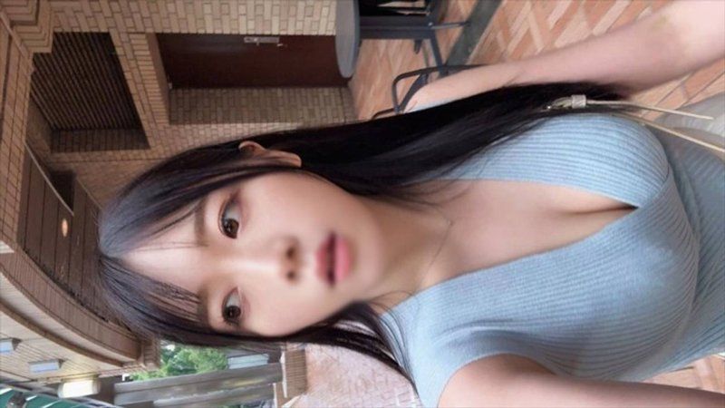 【绝伦狂喷】肉食系朴素 靠搭讪帅哥 淫荡女爆发即刻插入无套中出