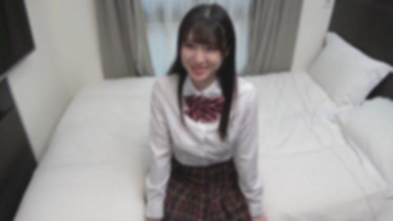 【废版】永久保存版――之后加入偶像团体的被称为「学.年一美女」的白皙清纯的～18岁。成为偶像前的冲击影像。