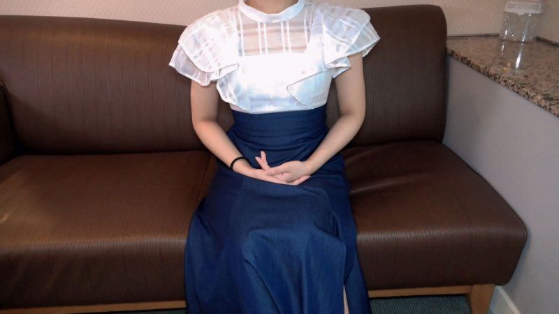 【无码】果然还是色情全开！和风美人脸的淫荡表情太棒了⤴穿着优雅洋装马上口交真是太色情了！咕噜、中出 ※特典高画质