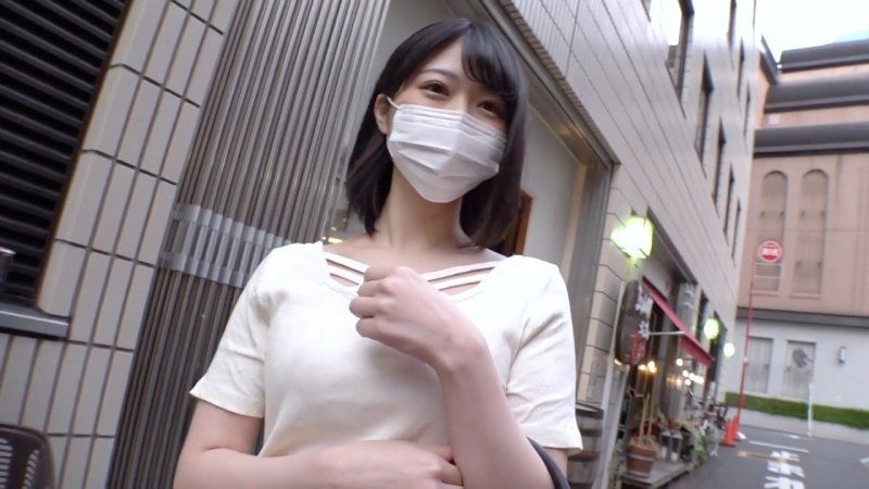 【素人出演】「二年级巨乳保育士」无套中出过激性行为拍摄。秘藏私人个人拍摄公开。