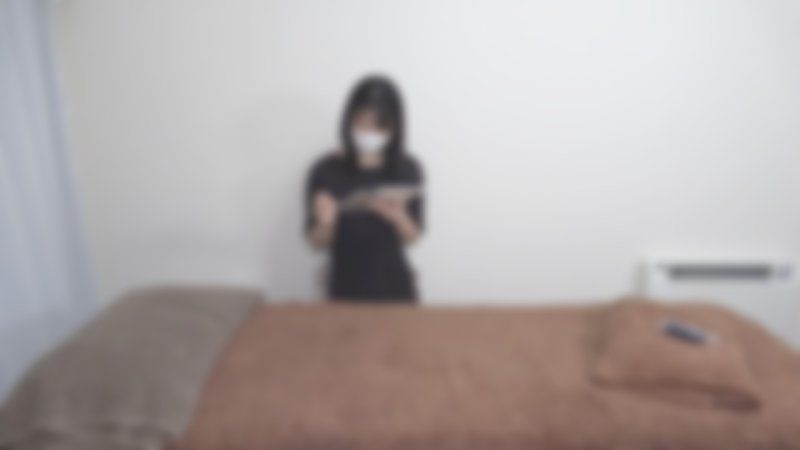 ♡11/24日迄半额【无/なま中出し】长身でとってもエレガントな素敌な女性がまた来店してくれました。腕を軽くストレッチしただけでもう、身体をくねくね动かされています。